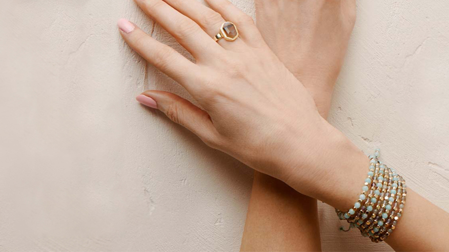 LOLA ROSA, OLYAMOORE