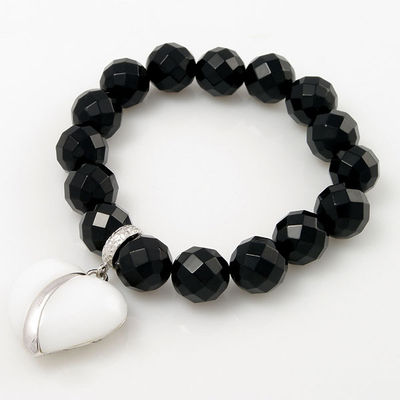 Браслет с подвеской Alhambra