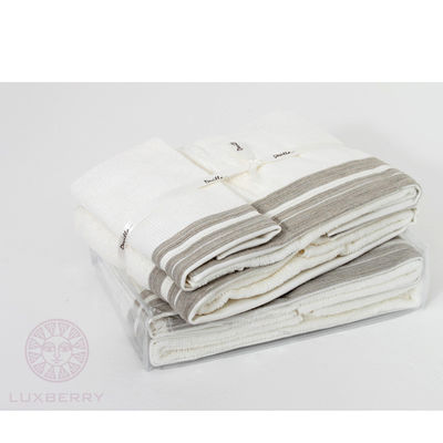 Комплект из трех полотенец Luxberry