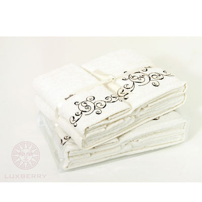 Комплект из трех полотенец Luxberry