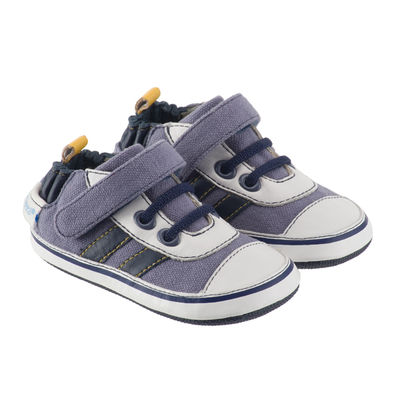 Кроссовки Robeez