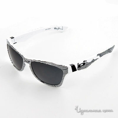 Солнцезащитные очки Oakley