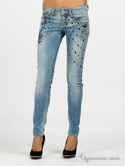 Джинсы Fornarina, цвет цвет голубой