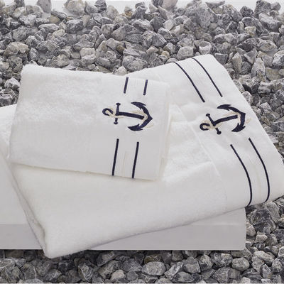 Полотенце Issimo, цвет цвет белый / темно-синий