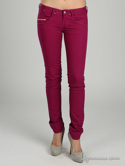 Джинсы Diesel, цвет цвет малиновый