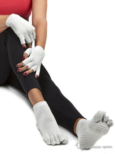 Носки противоскользящие для занятий йогой закрытые, серый и перчатки противоскользящие для занятий йогой Bradex, цвет серый