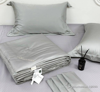  Blumarine, цвет серебряный