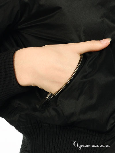 Куртка ARMANI женская, цвет черный