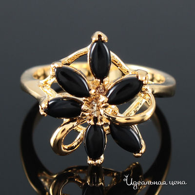 Кольцо Esmeralda