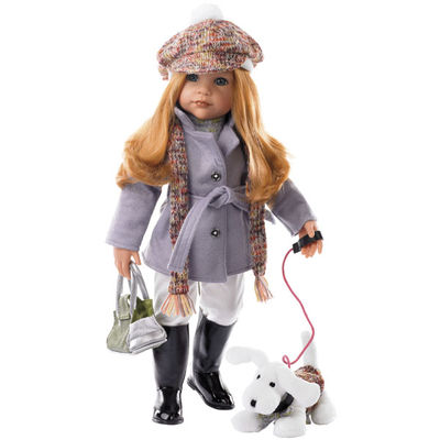 Кукла Сэйра на прогулке с собачкой