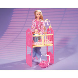 Набор:  кукла Штеффи  с малышом и столом для пеленания