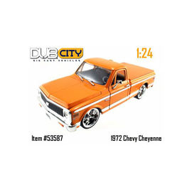 Коллекционная модель автомобиля Chevy Cheyenne Pickup, масштаб 1:24