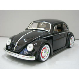 Коллекционная модель автомобиля VW Beetle 1959 г., масштаб 1:24