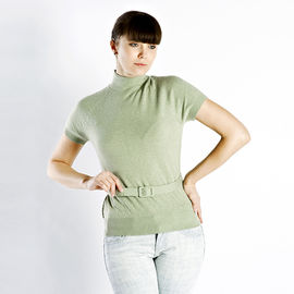 Пуловер женский, светло-зеленый