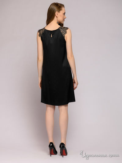 Платье черное длины мини с кружевными вставками