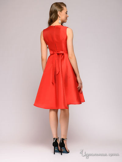 Платье красное с пышной юбкой без рукавов