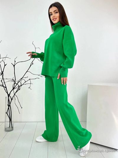 Трикотажный костюм с брюками, цвет зеленый